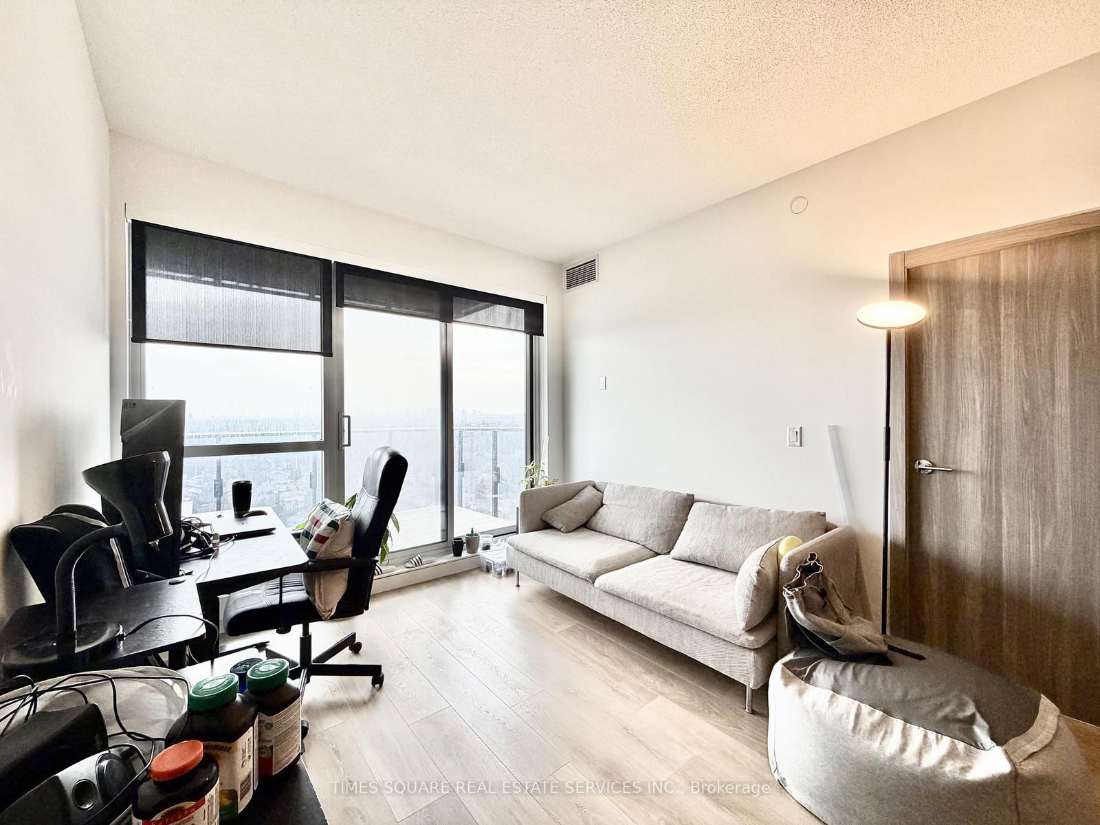 27 McMahon Drive, Unit 2203 - Photo 10