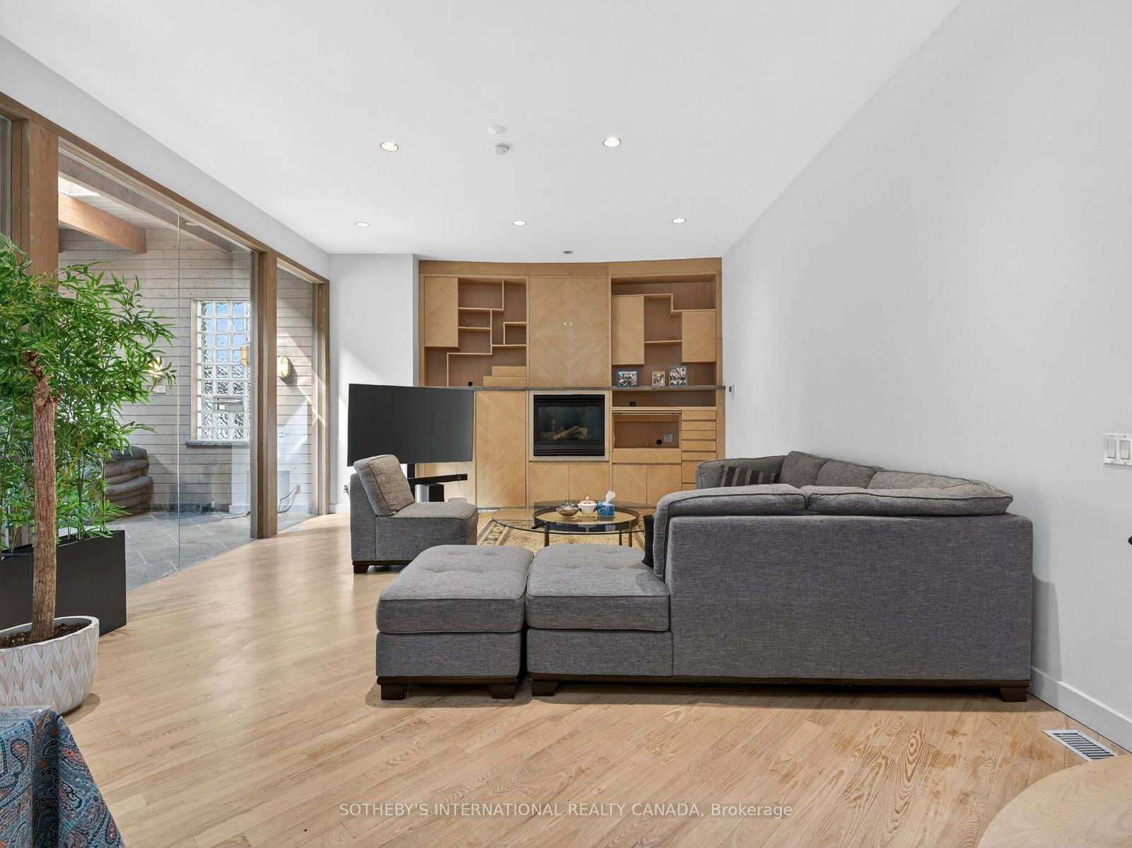 39 Burton Road - Photo 8