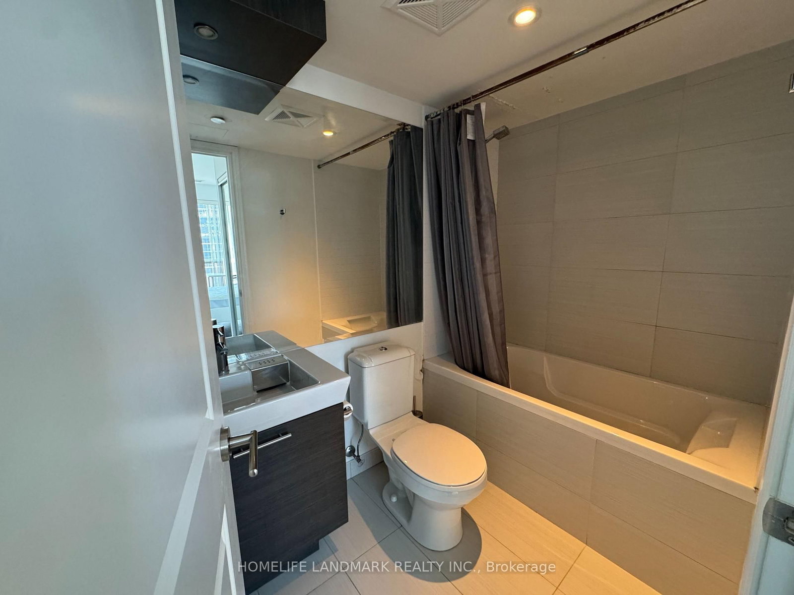 386 Yonge Street, Unit 3609 - Photo 9