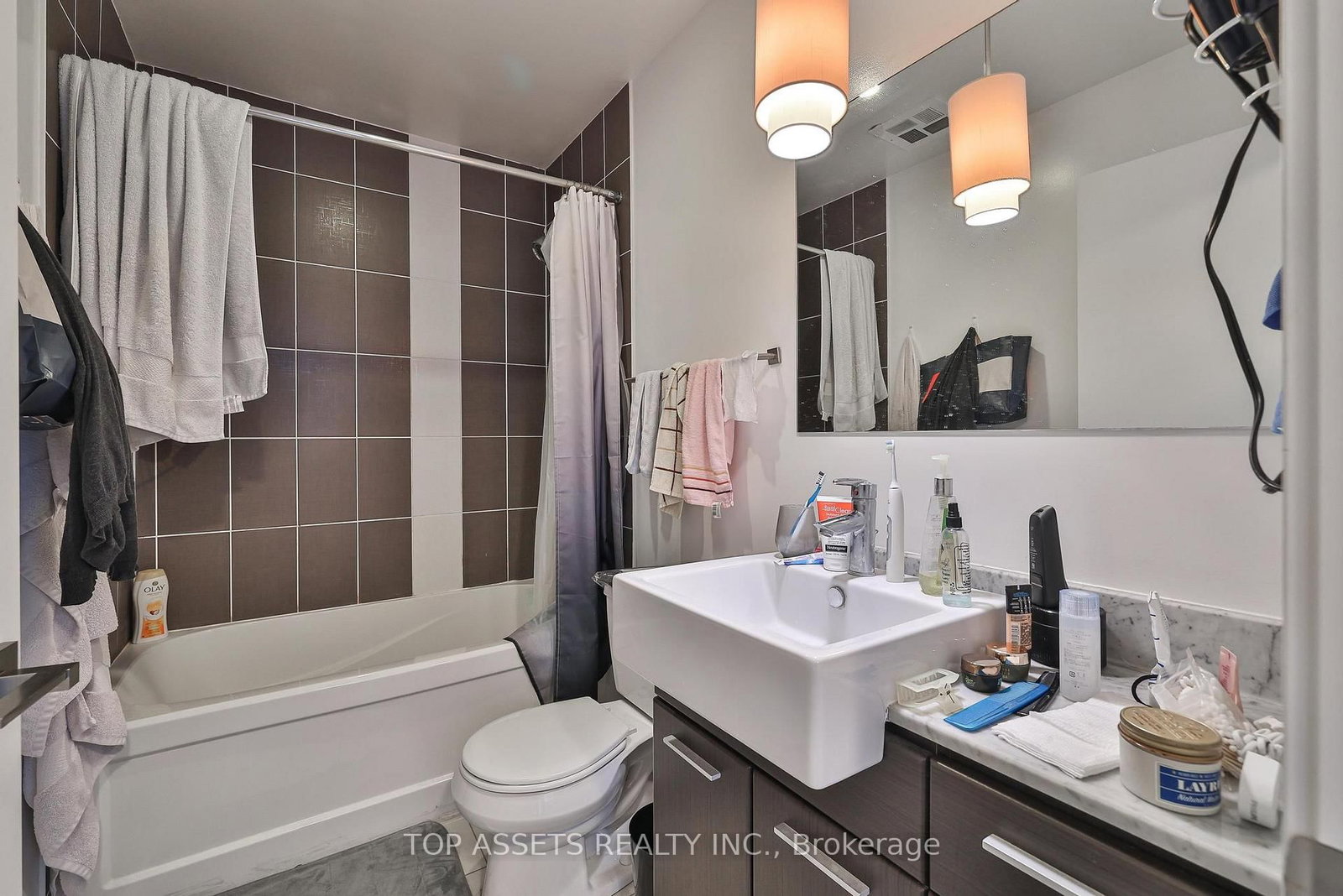 770 Bay Street, Unit 2112 - Photo 14