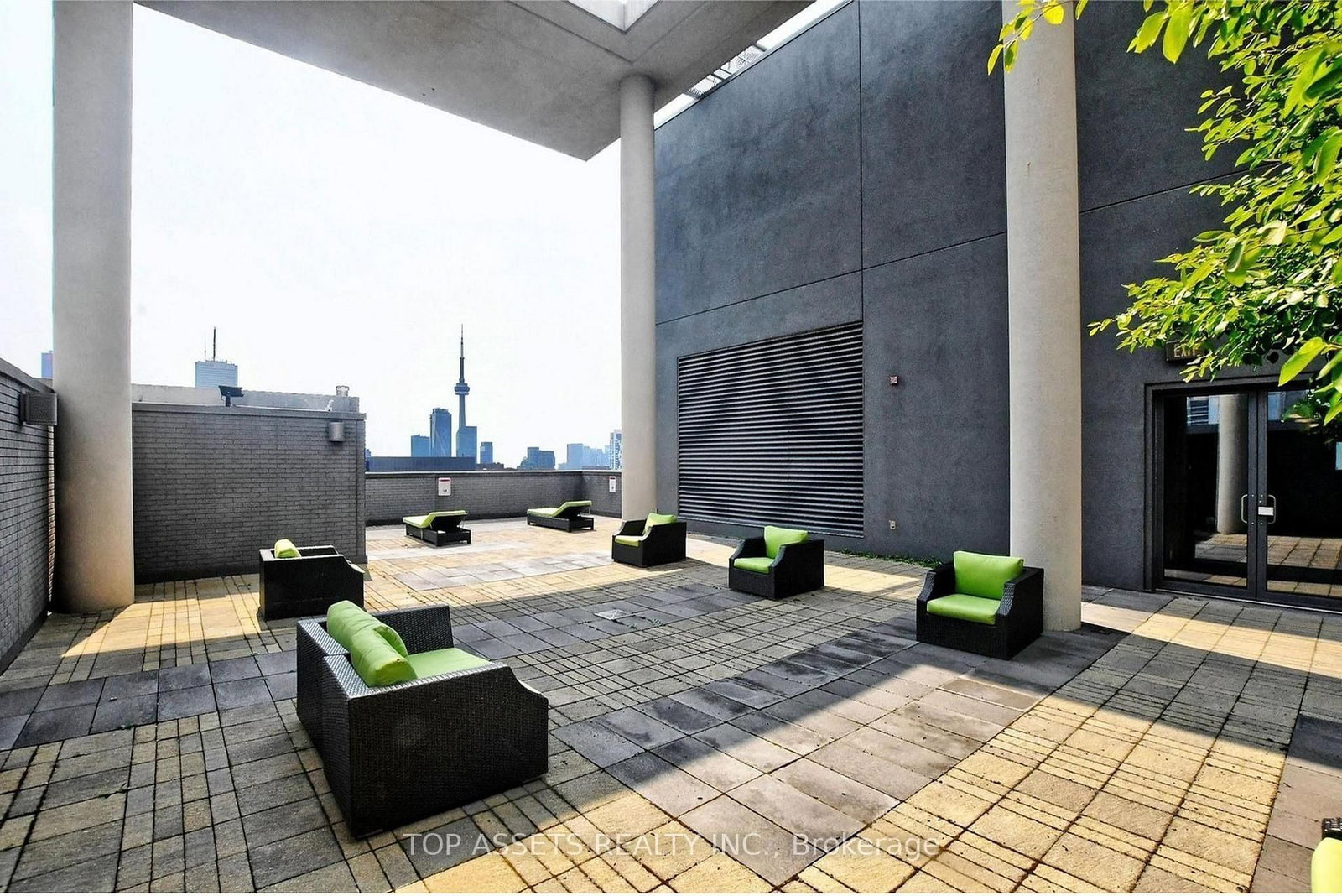 770 Bay Street, Unit 2112 - Photo 25