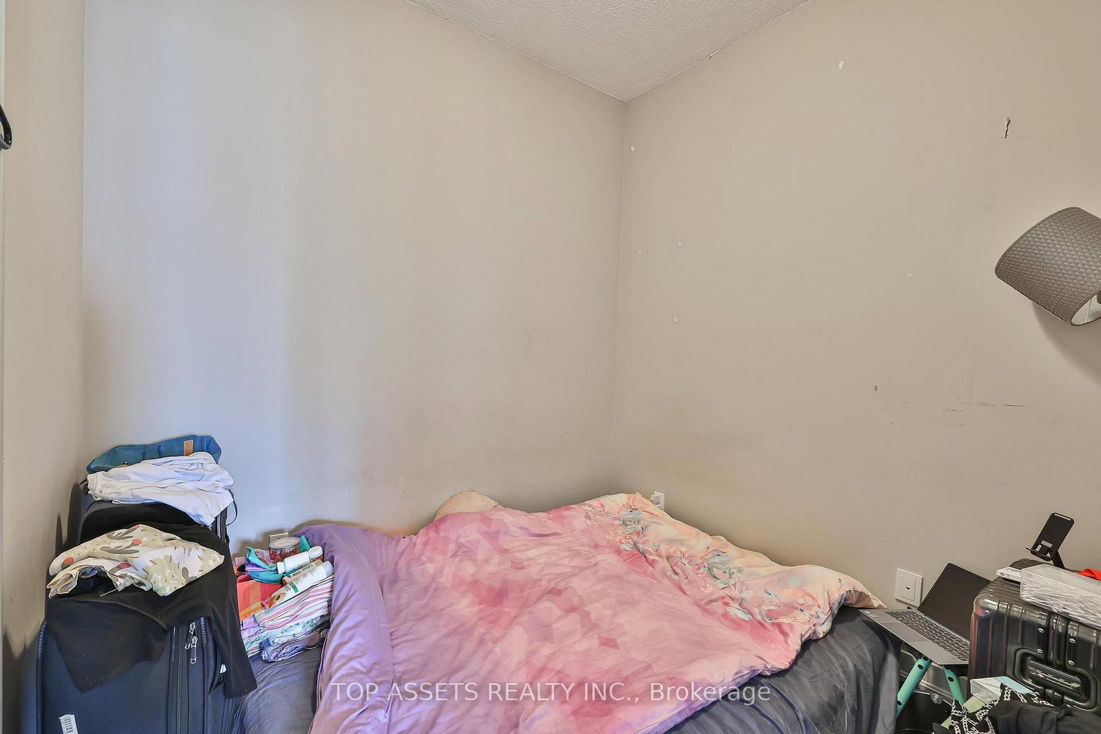 770 Bay Street, Unit 2112 - Photo 8