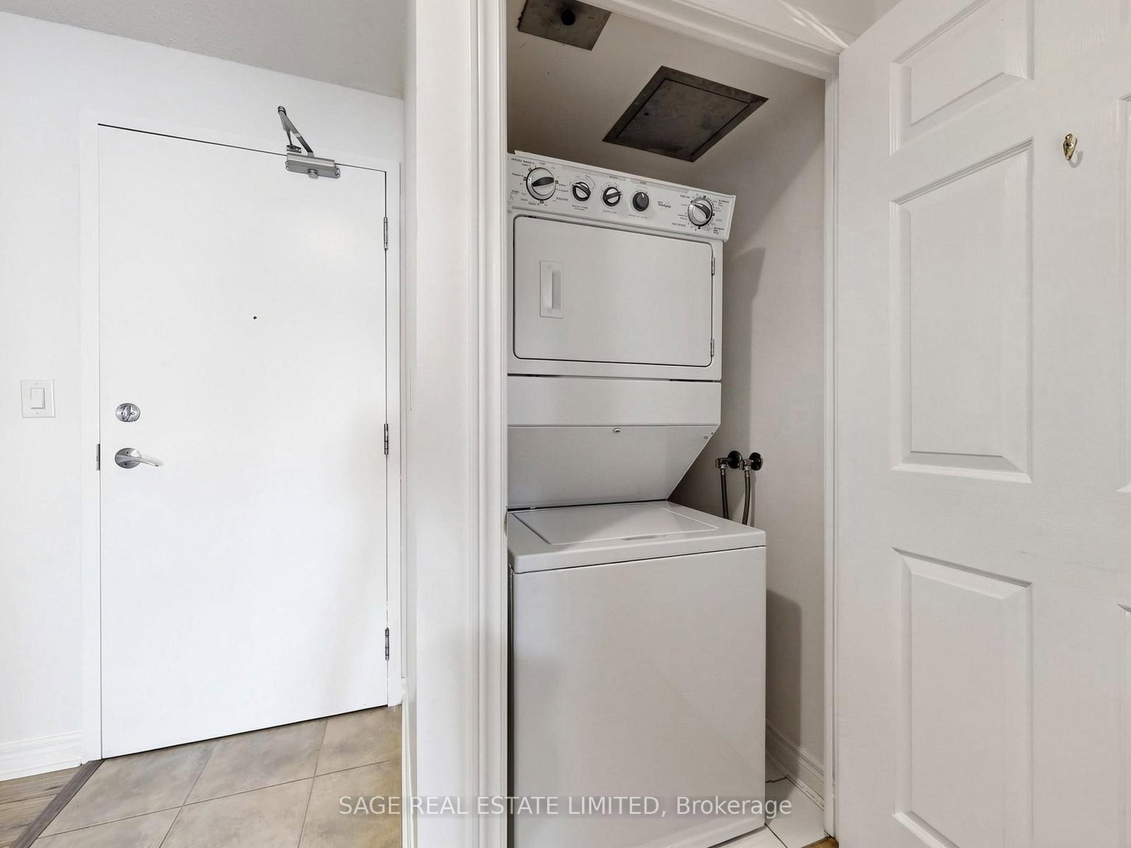 225 Wellesley Street E, Unit 811 - Photo 23