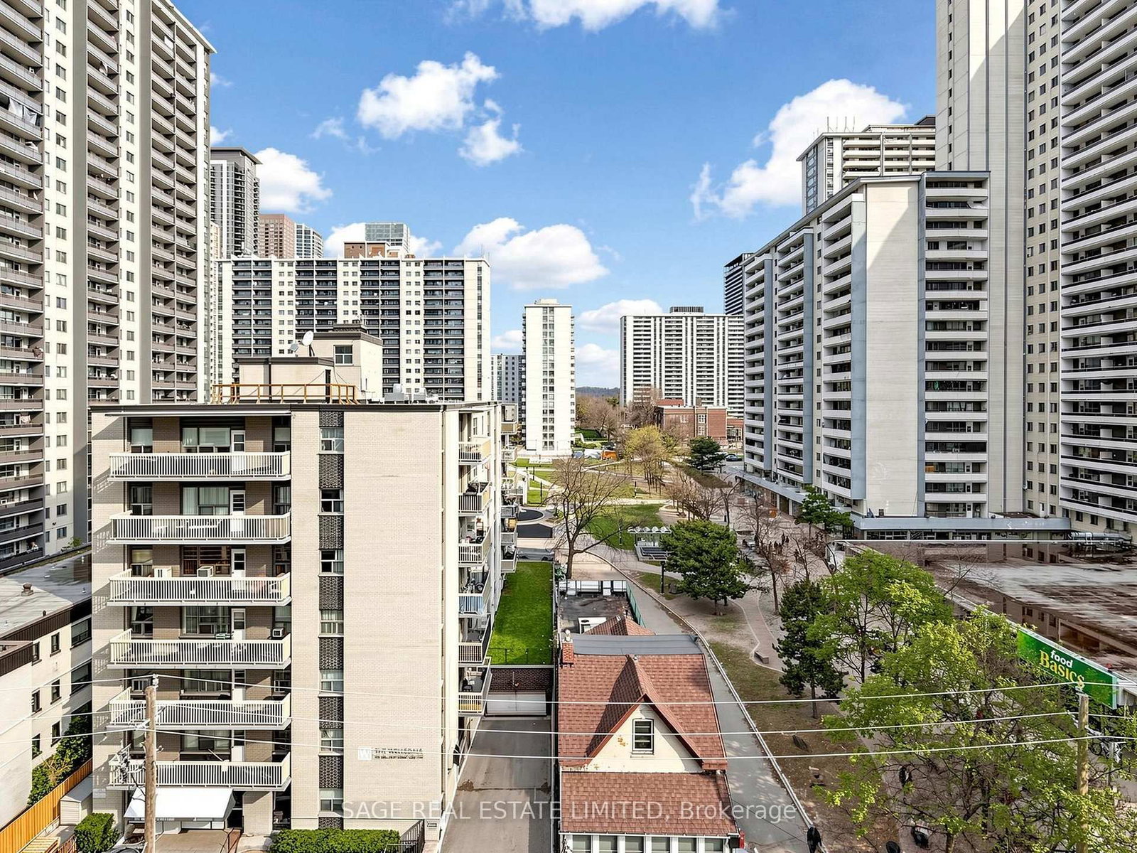 225 Wellesley Street E, Unit 811 - Photo 26