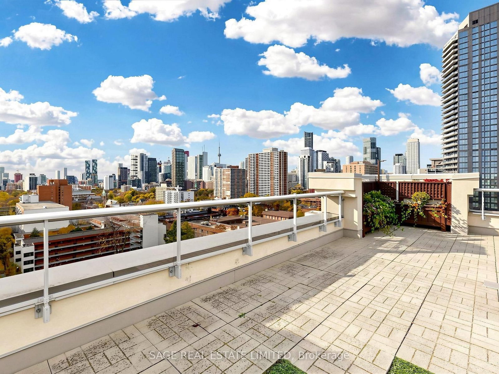 225 Wellesley Street E, Unit 811 - Photo 45