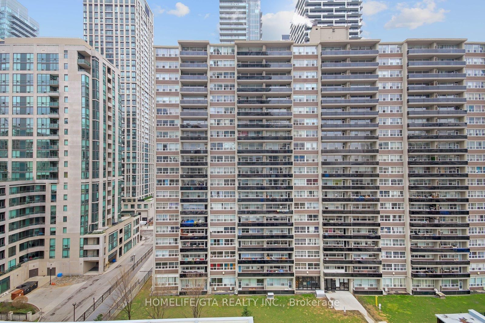 101 Erskine Avenue, Unit 908 - Photo 23