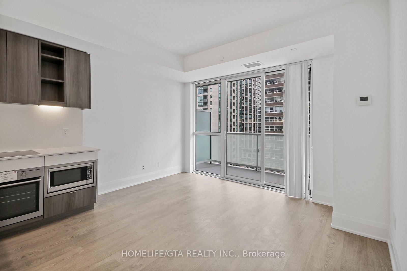 101 Erskine Avenue, Unit 908 - Photo 9