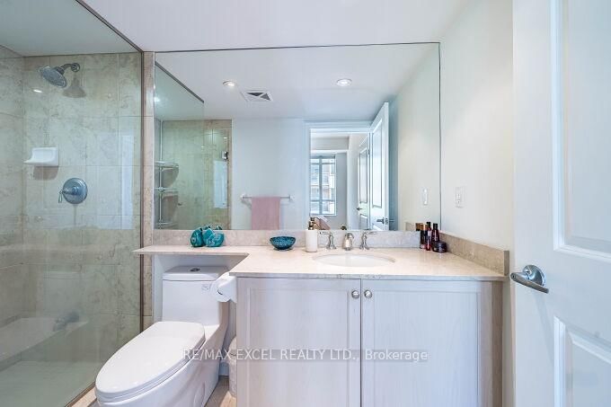 900 Mount Pleasant Road, Unit 426 - Photo 19