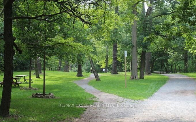 900 Mount Pleasant Road, Unit 426 - Photo 42