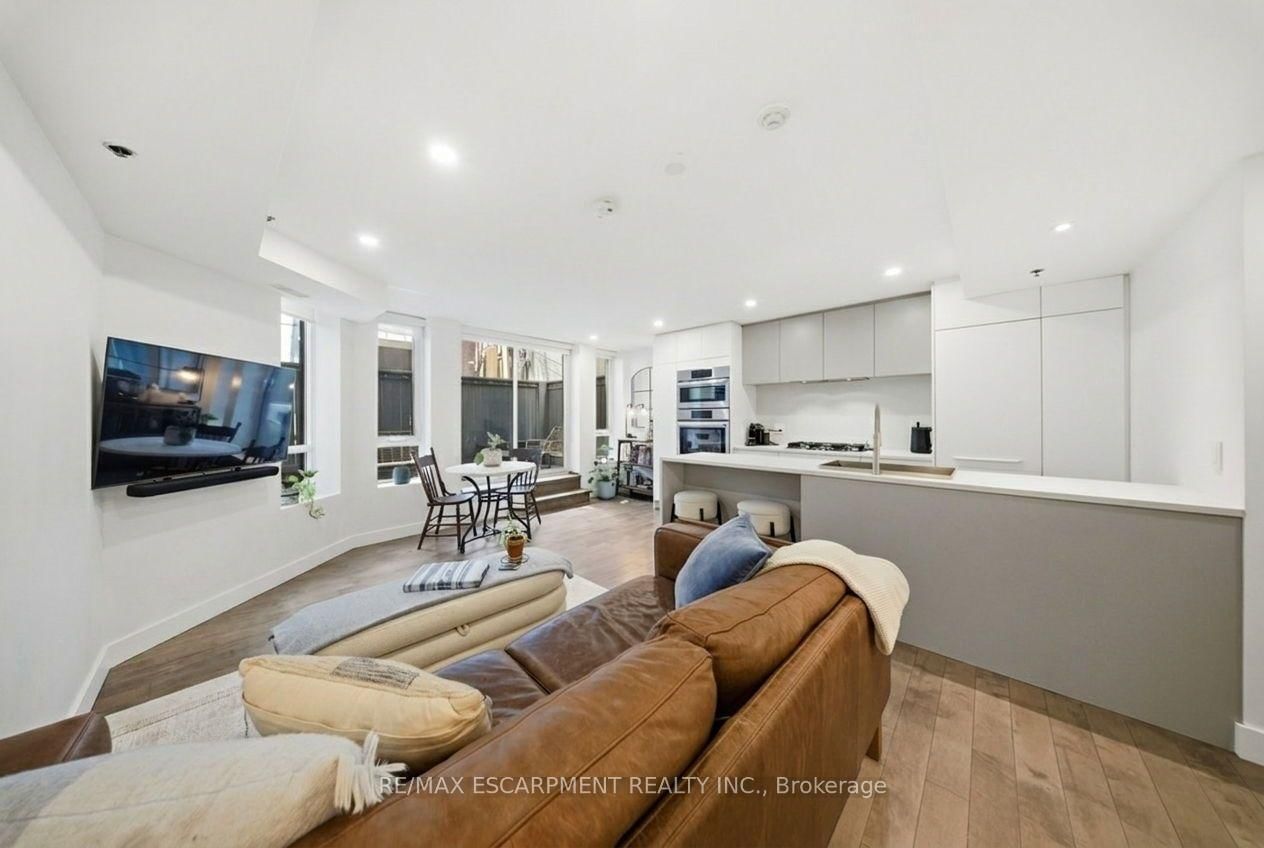 127 Queen Street E, Unit TH1 - Photo 13