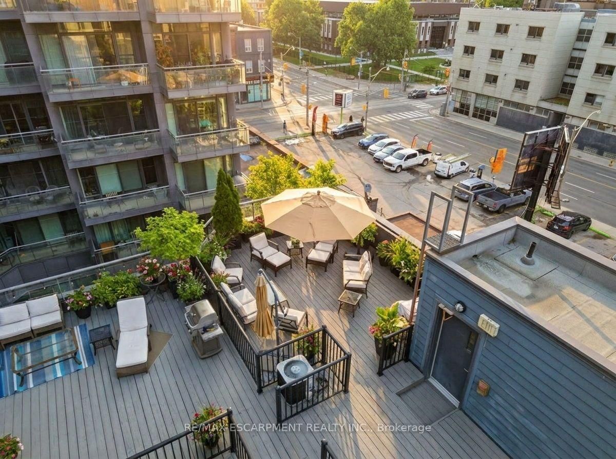 127 Queen Street E, Unit TH1 - Photo 29