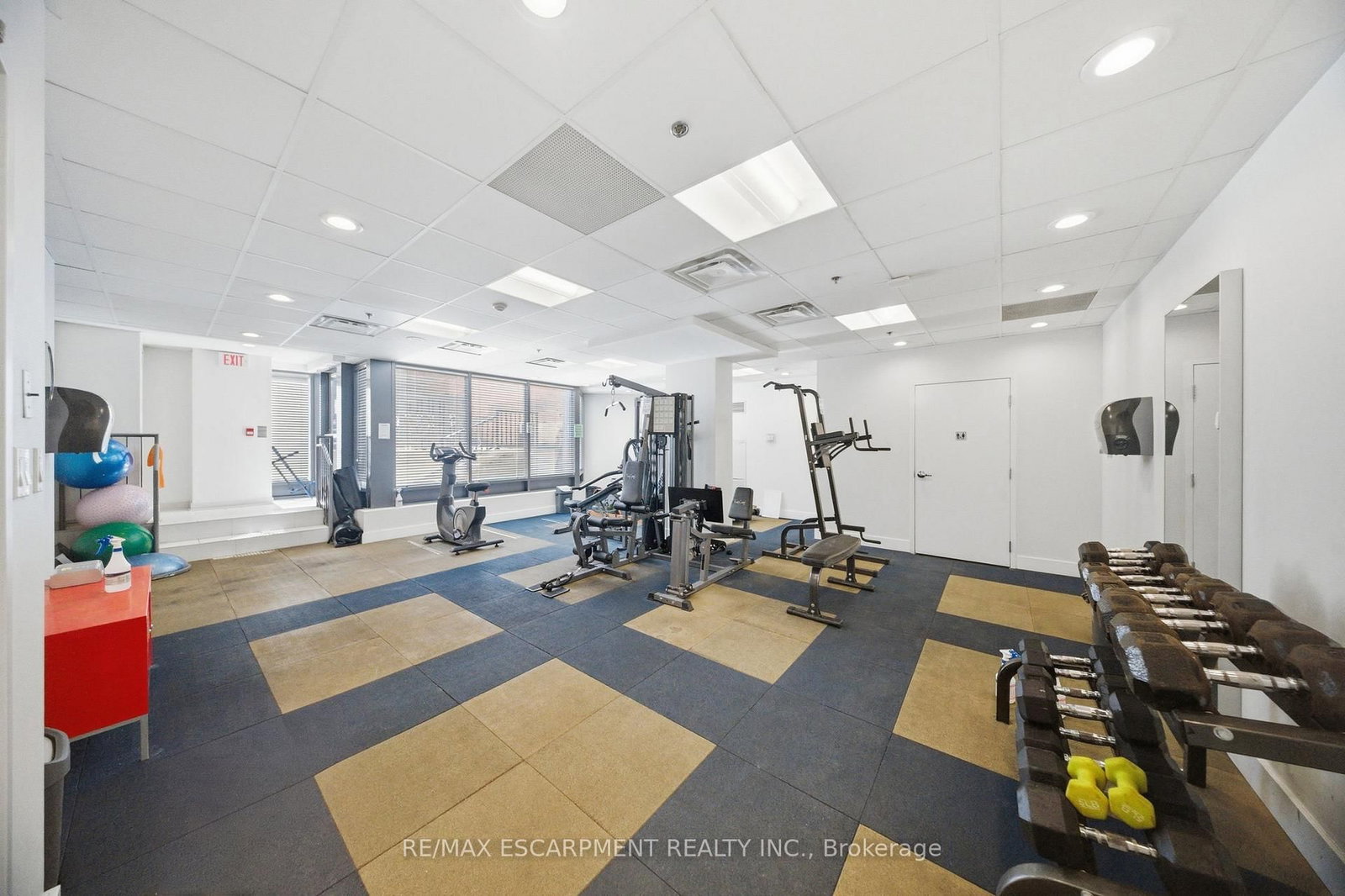 127 Queen Street E, Unit TH1 - Photo 34