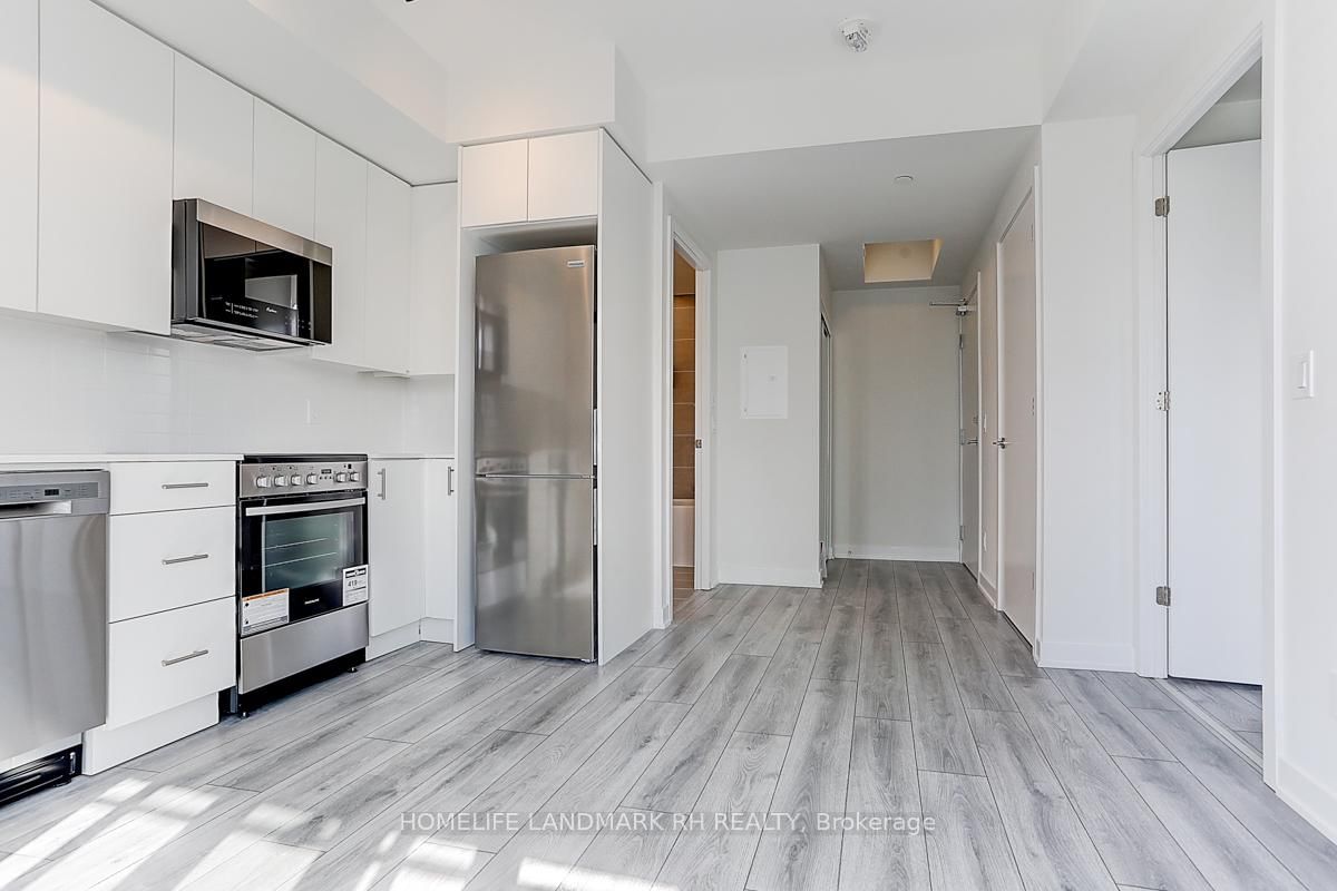 15 Ellerslie Avenue, Unit 2403 - Photo 18