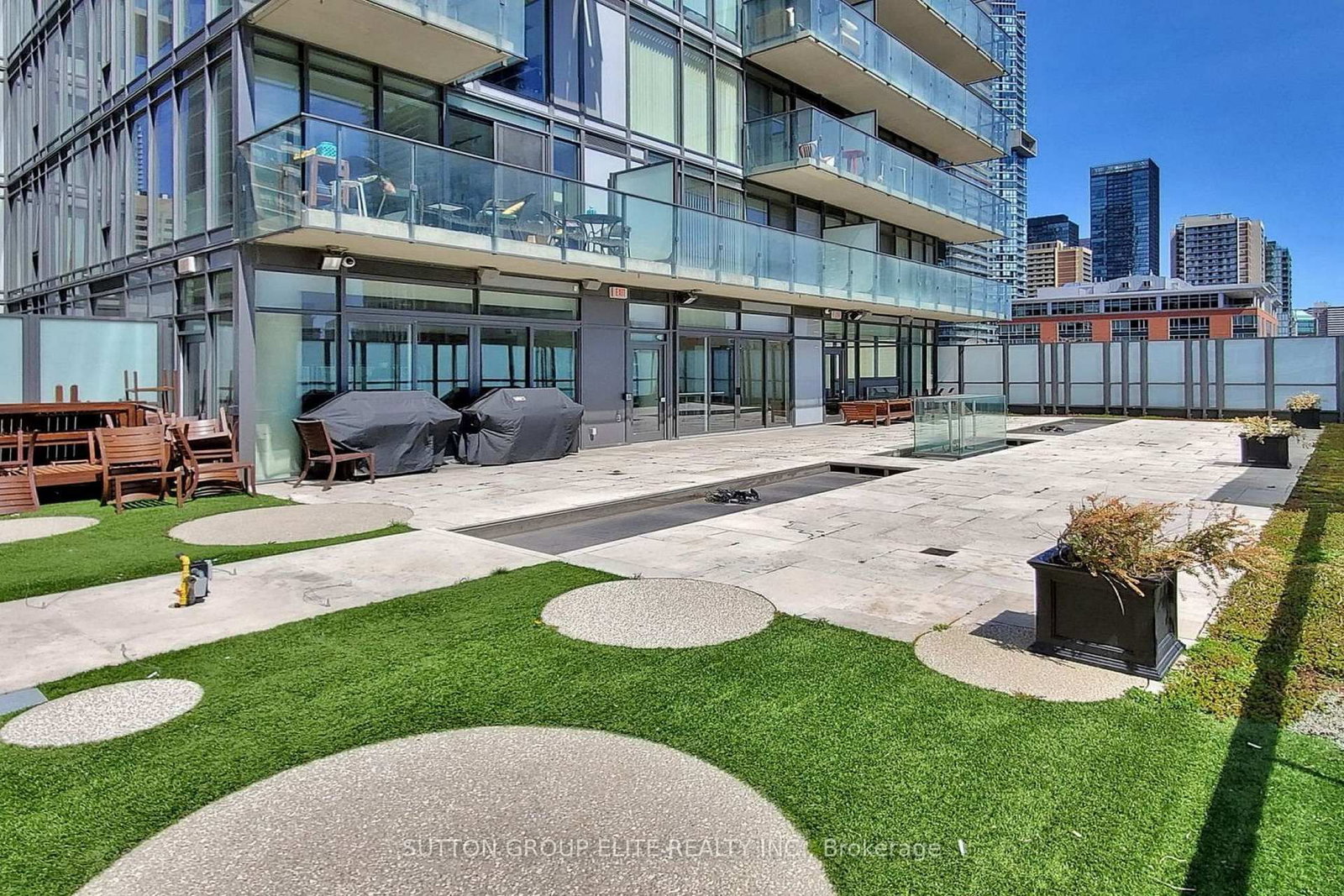 75 St Nicholas Street, Unit 1705 - Photo 25