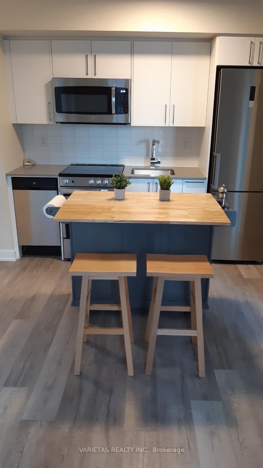 38 Monte Kwinter Court, Unit 525 - Photo 6