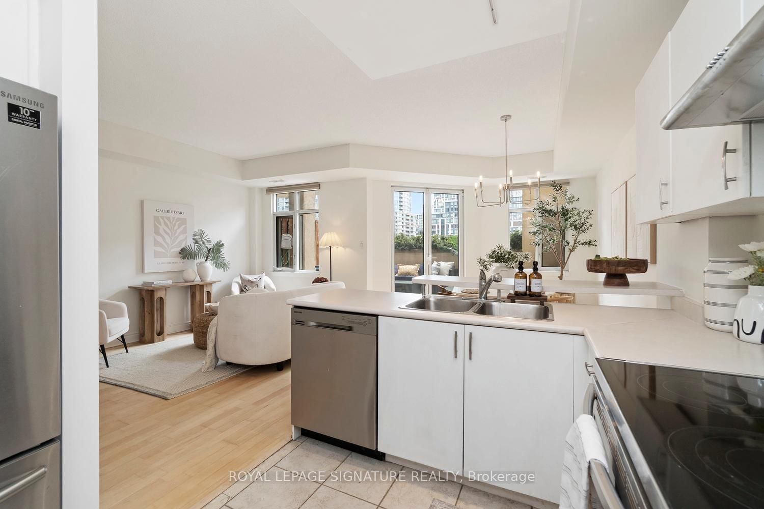 550 Front Street W, Unit 207 - Photo 12