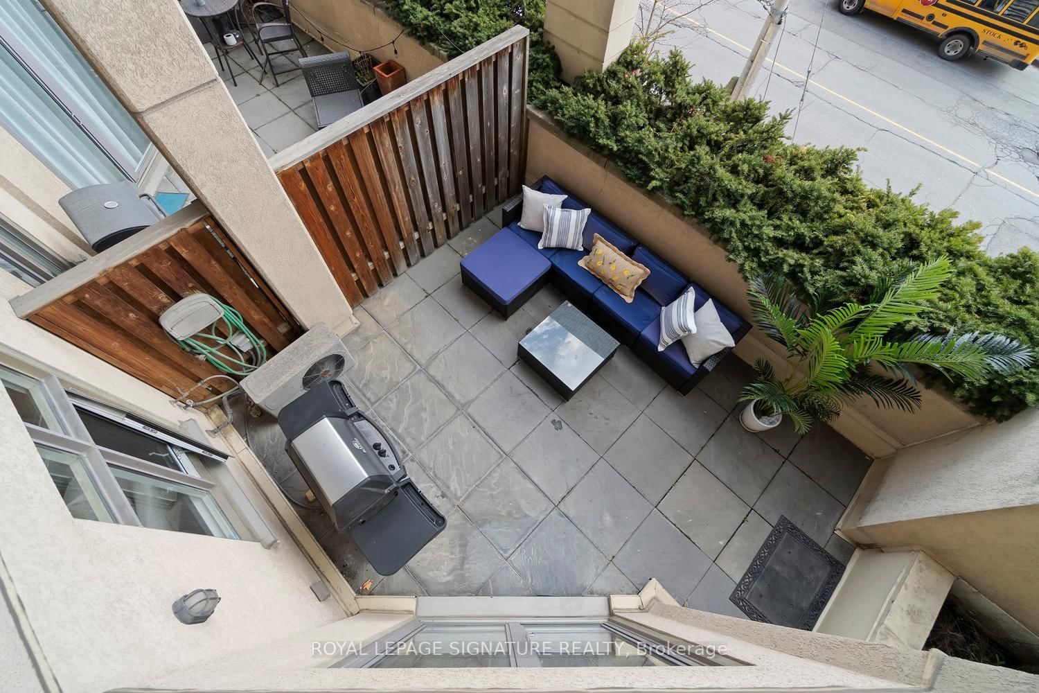 550 Front Street W, Unit 207 - Photo 25