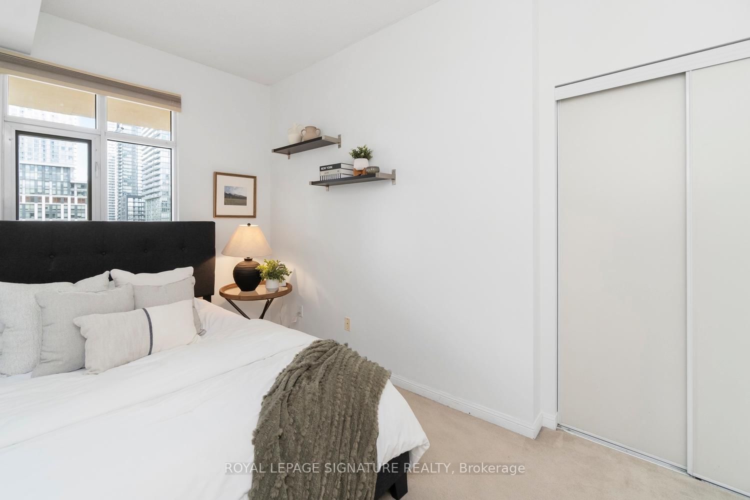 550 Front Street W, Unit 207 - Photo 29