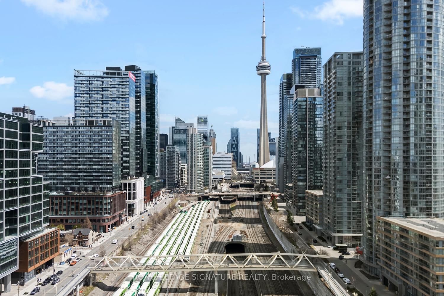 550 Front Street W, Unit 207 - Photo 37