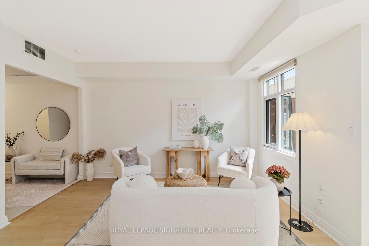 550 Front Street W, Unit 207 - Photo 7