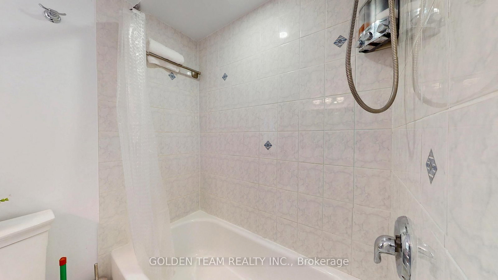 259 Claremont Street - Photo 39