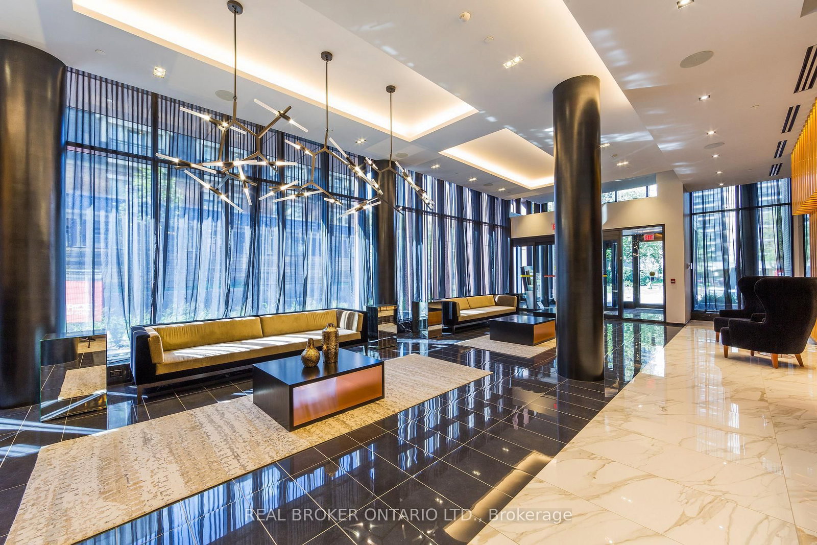 101 Erskine Avenue, Unit 1904 - Photo 38