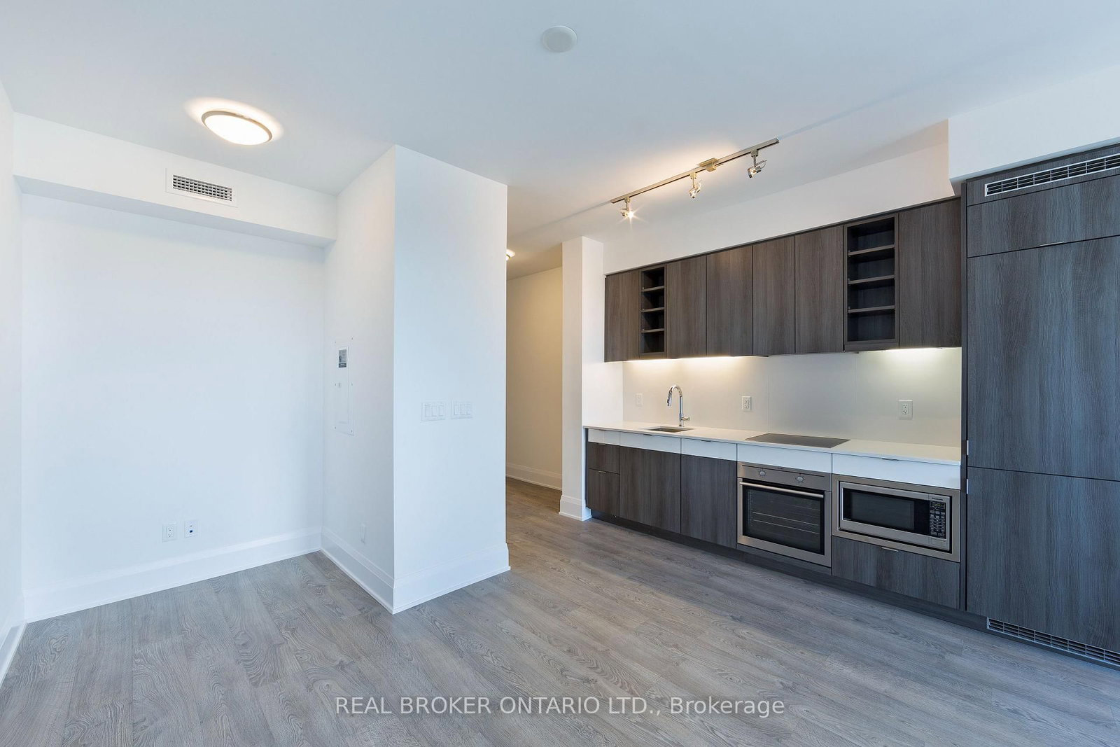 101 Erskine Avenue, Unit 1904 - Photo 9