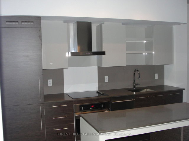 1012 - 1030 King Street W