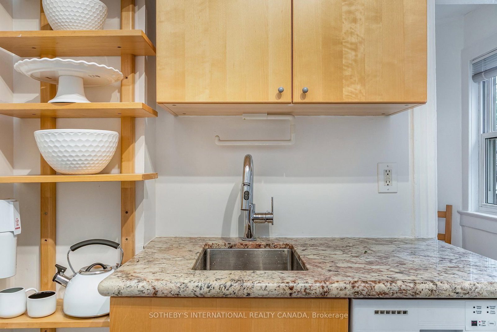 225 Major Street, Unit 3 - Photo 6