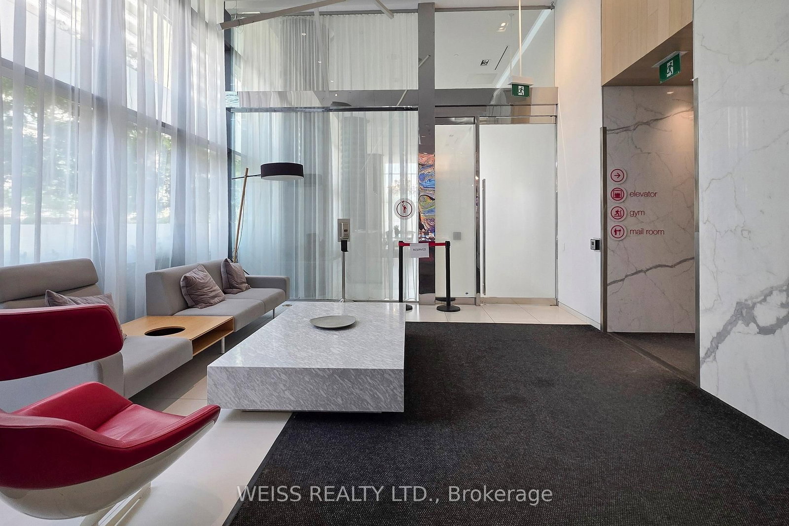 185 Roehampton Avenue, Unit 520 - Photo 9