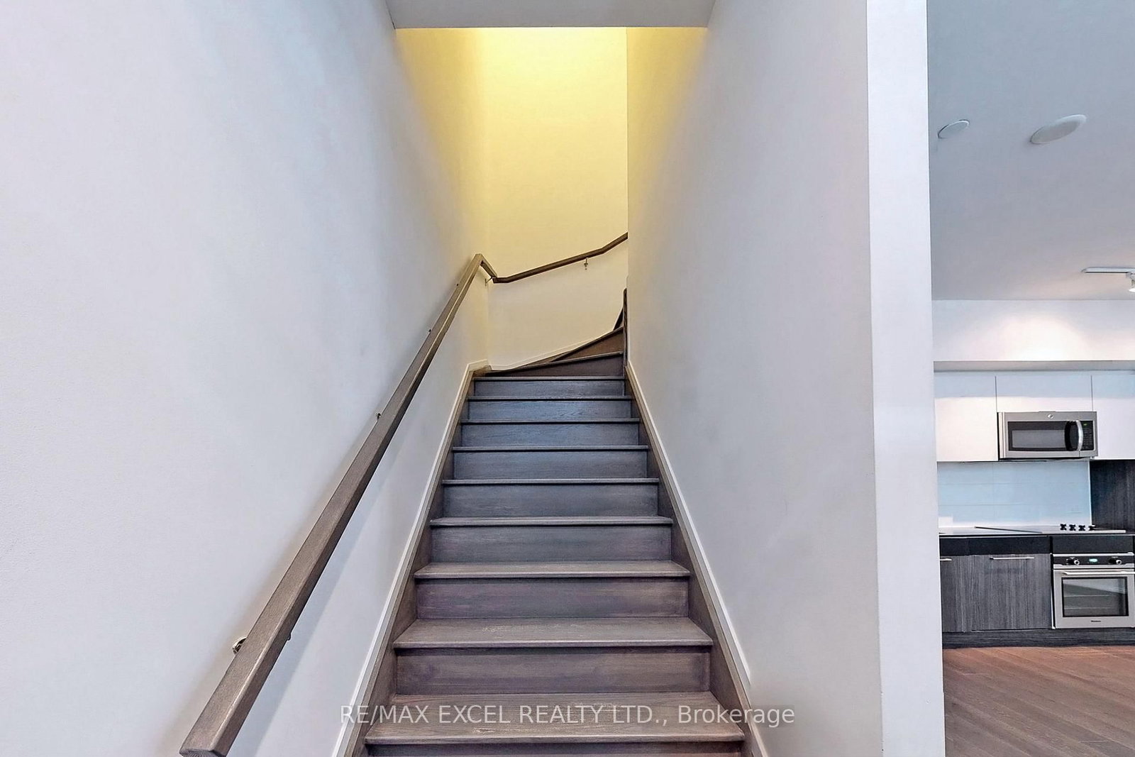 68 Shuter Street, Unit Th01 - Photo 15