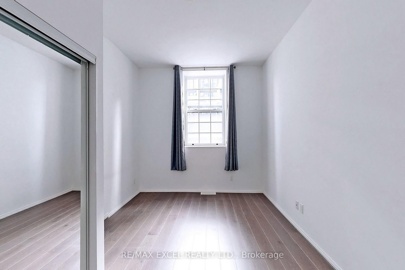 68 Shuter Street, Unit Th01 - Photo 22