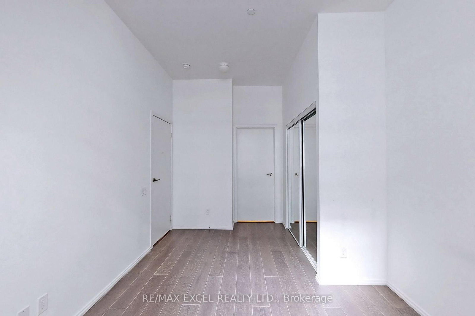 68 Shuter Street, Unit Th01 - Photo 23