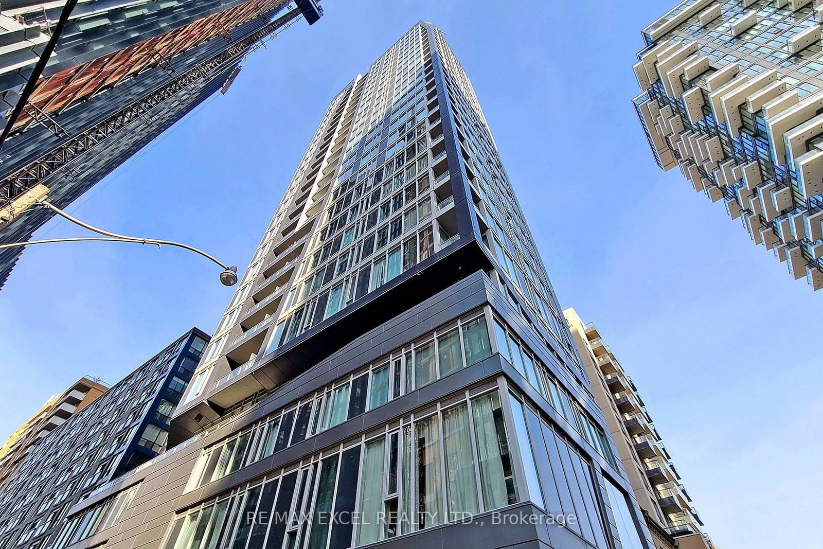 68 Shuter Street, Unit Th01 - Photo 29