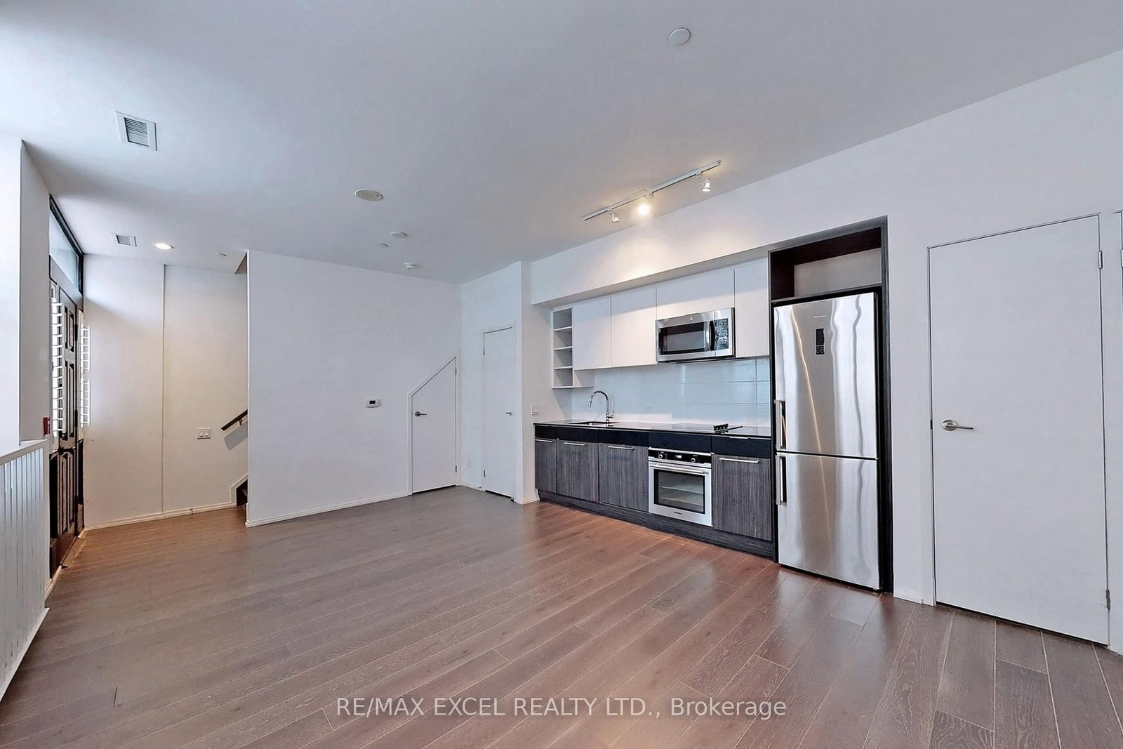 68 Shuter Street, Unit Th01 - Photo 3