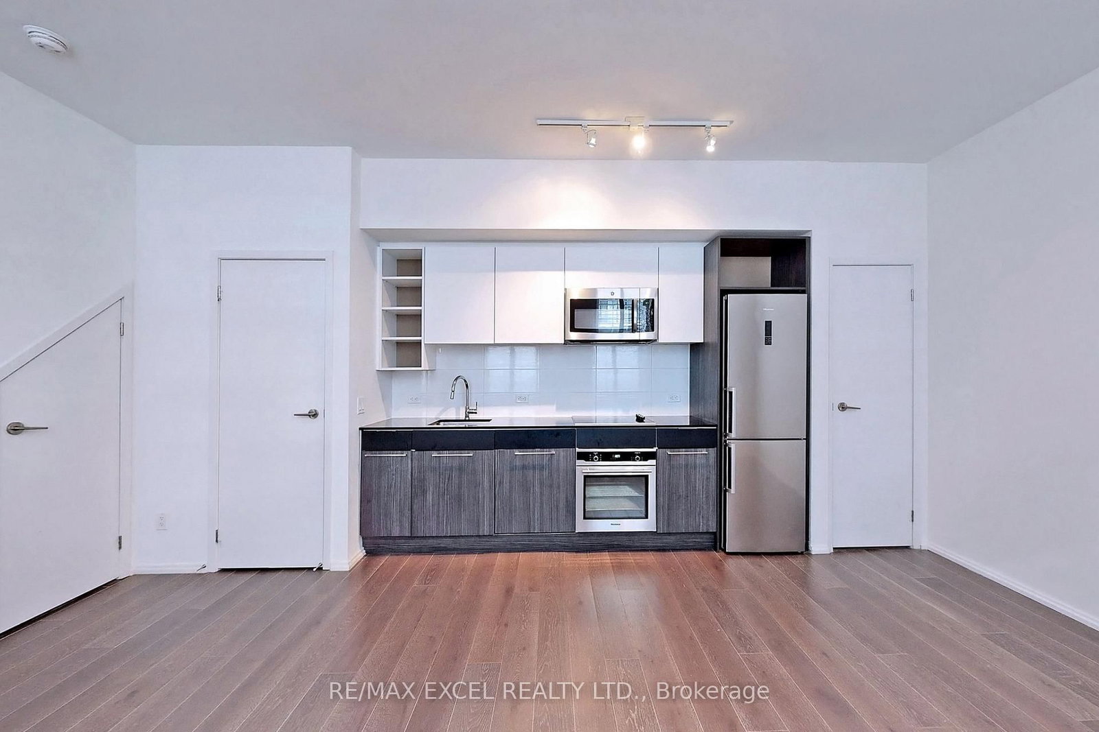 68 Shuter Street, Unit Th01 - Photo 9