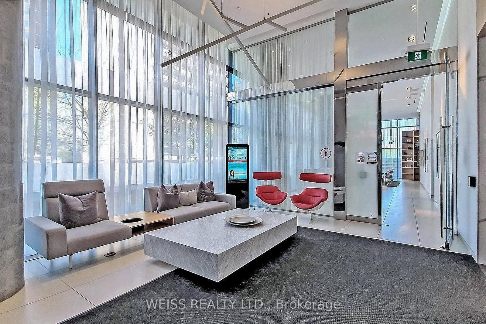 185 Roehampton Avenue, Unit 520 - Photo 13