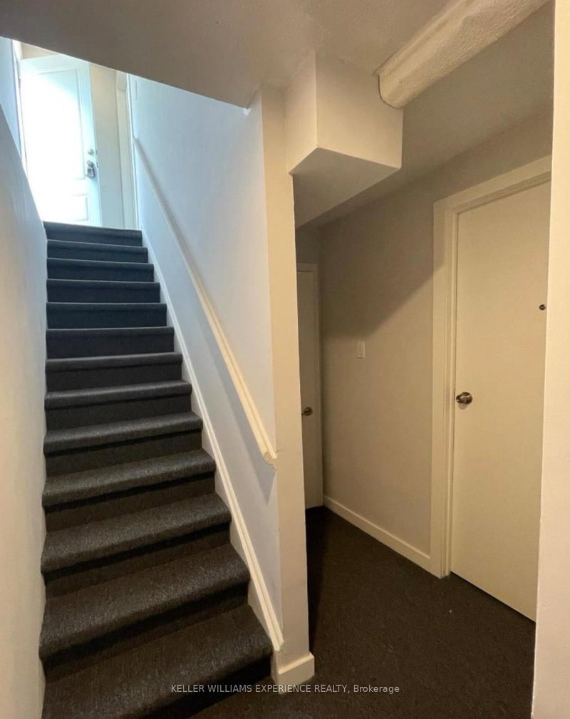 304 Cliffwood Rd, Toronto, M2H 2E5 | Image 3