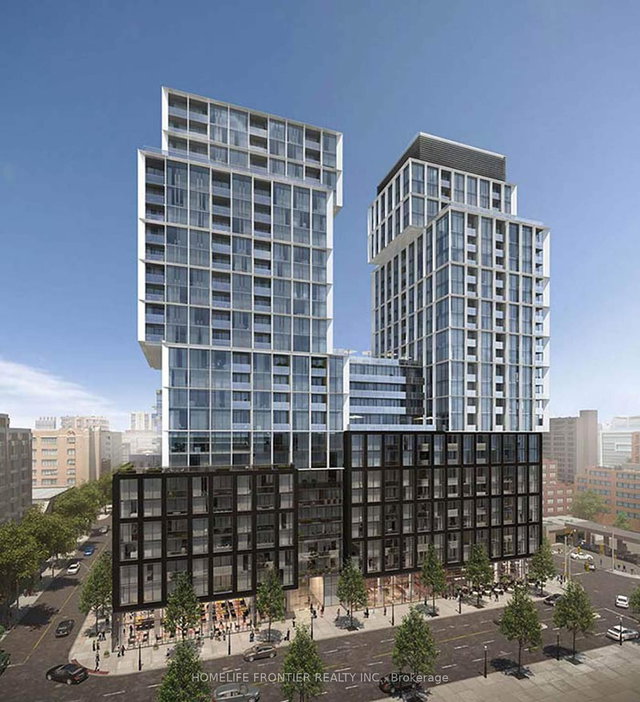 1517 - 158 Front Street E