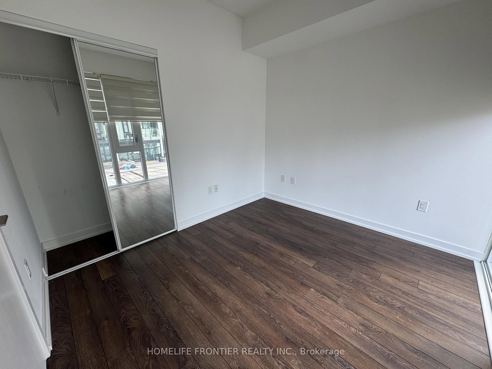 158 Front Street E, Unit 1517 - Photo 13