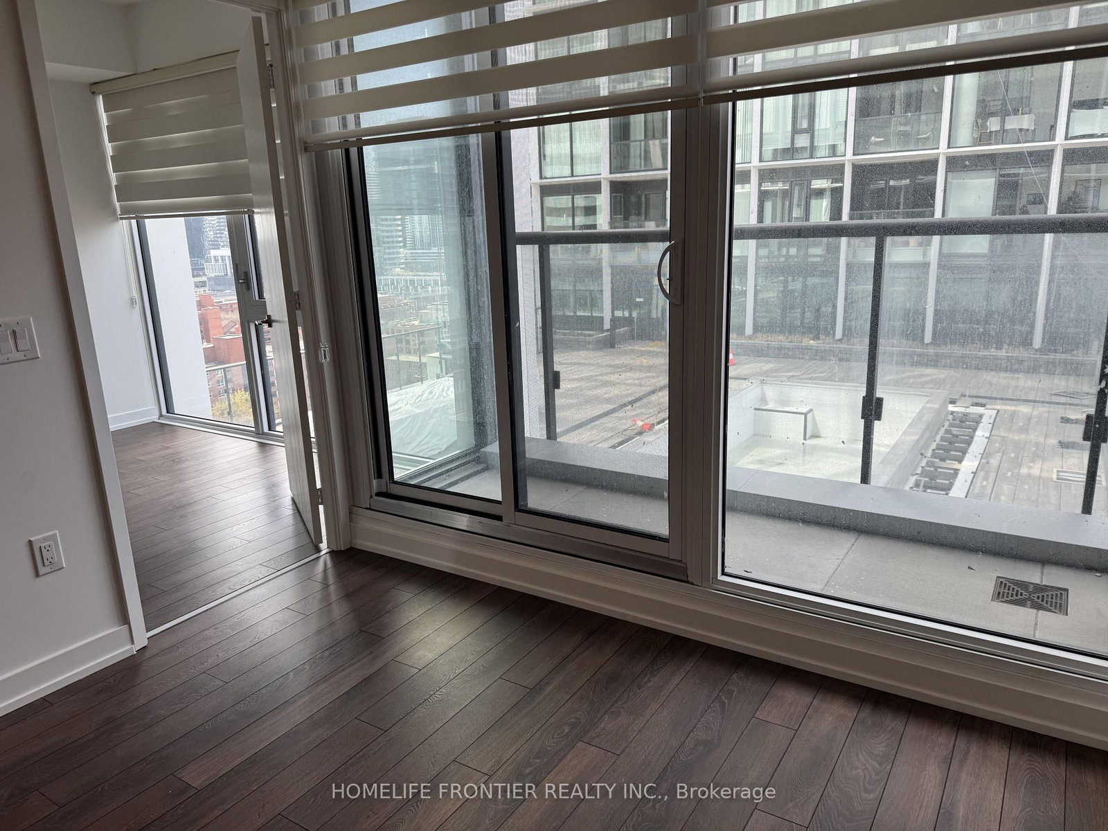 158 Front Street E, Unit 1517 - Photo 17