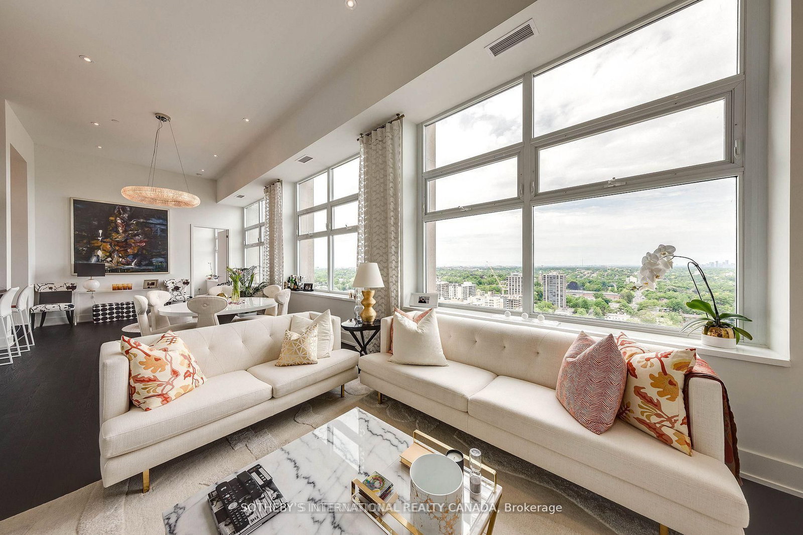 111 St Clair Avenue W, Unit 2009 - Photo 13