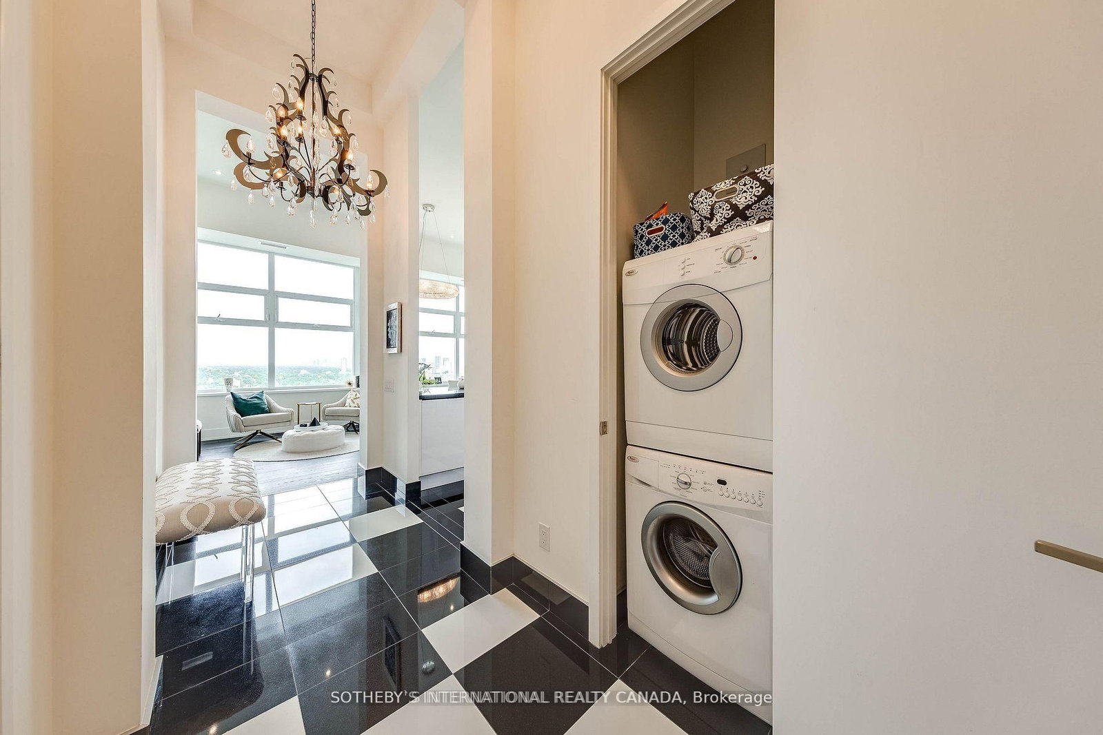 111 St Clair Avenue W, Unit 2009 - Photo 15