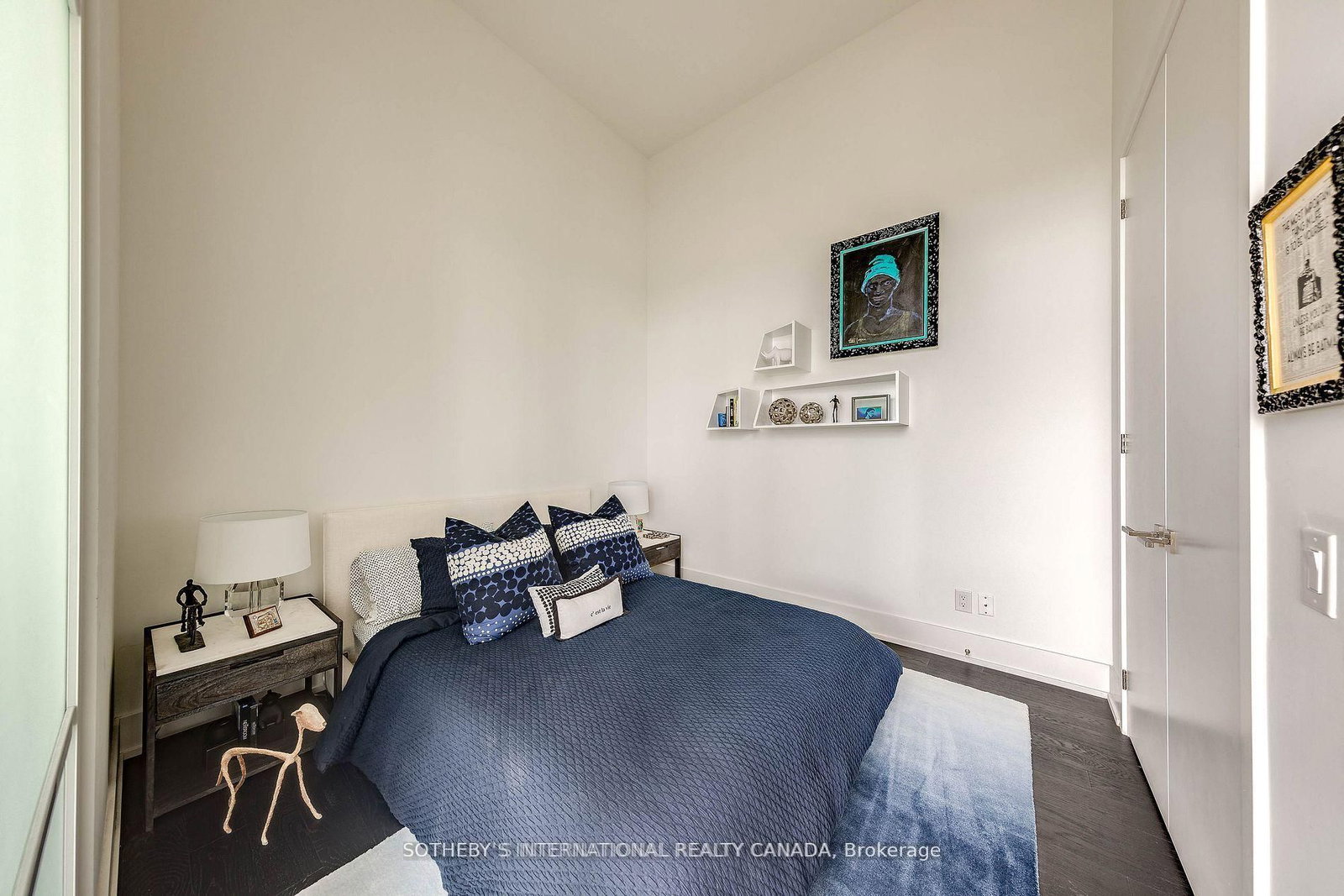 111 St Clair Avenue W, Unit 2009 - Photo 16