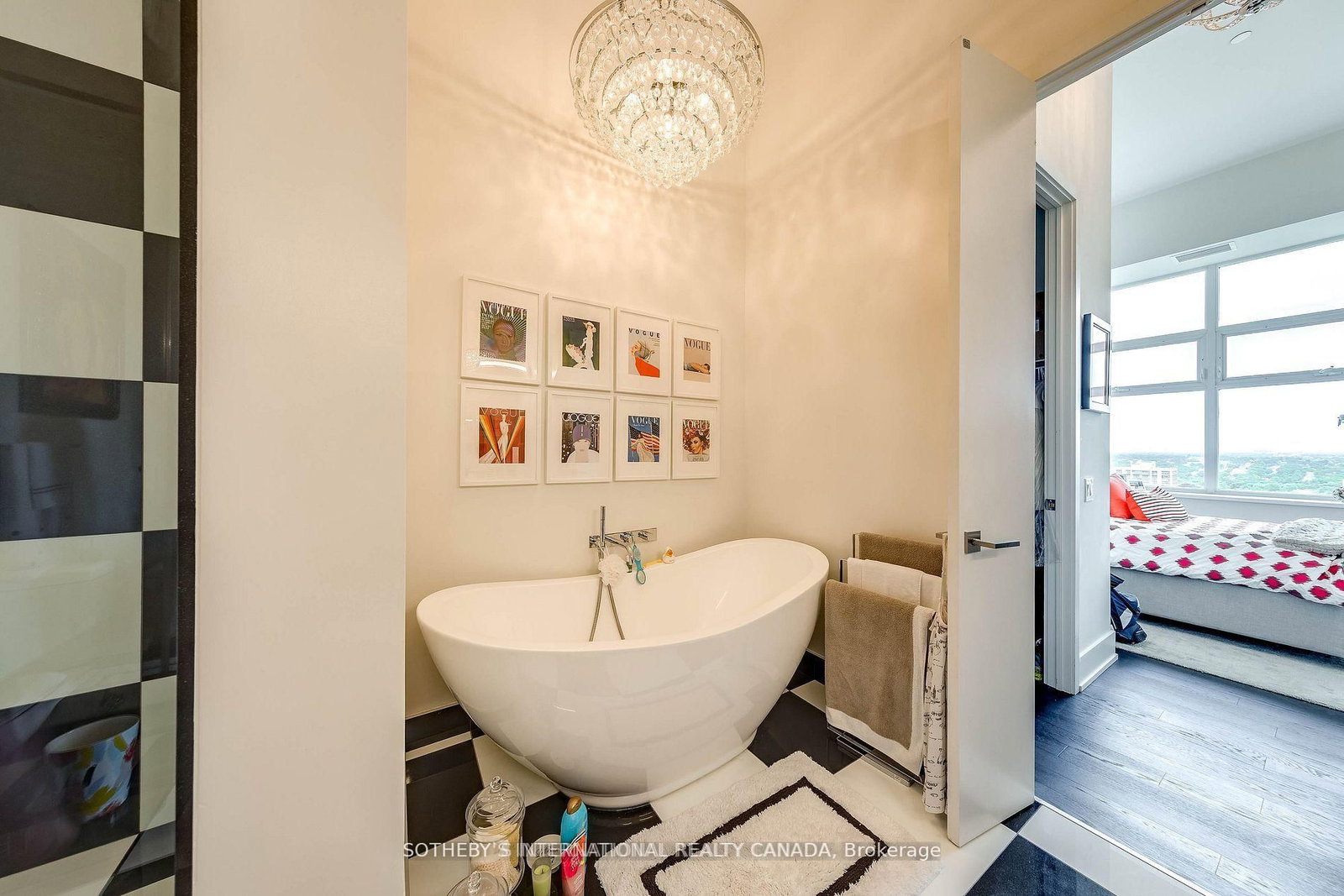 111 St Clair Avenue W, Unit 2009 - Photo 19