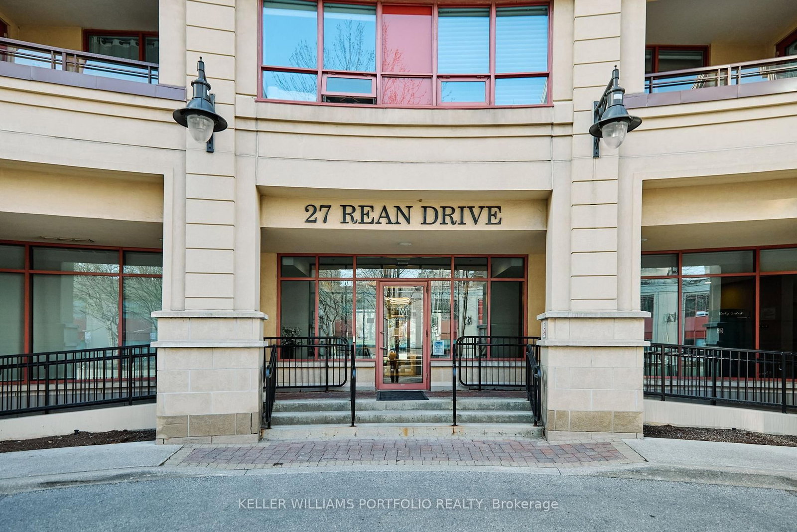 27 Rean Drive, Unit 503