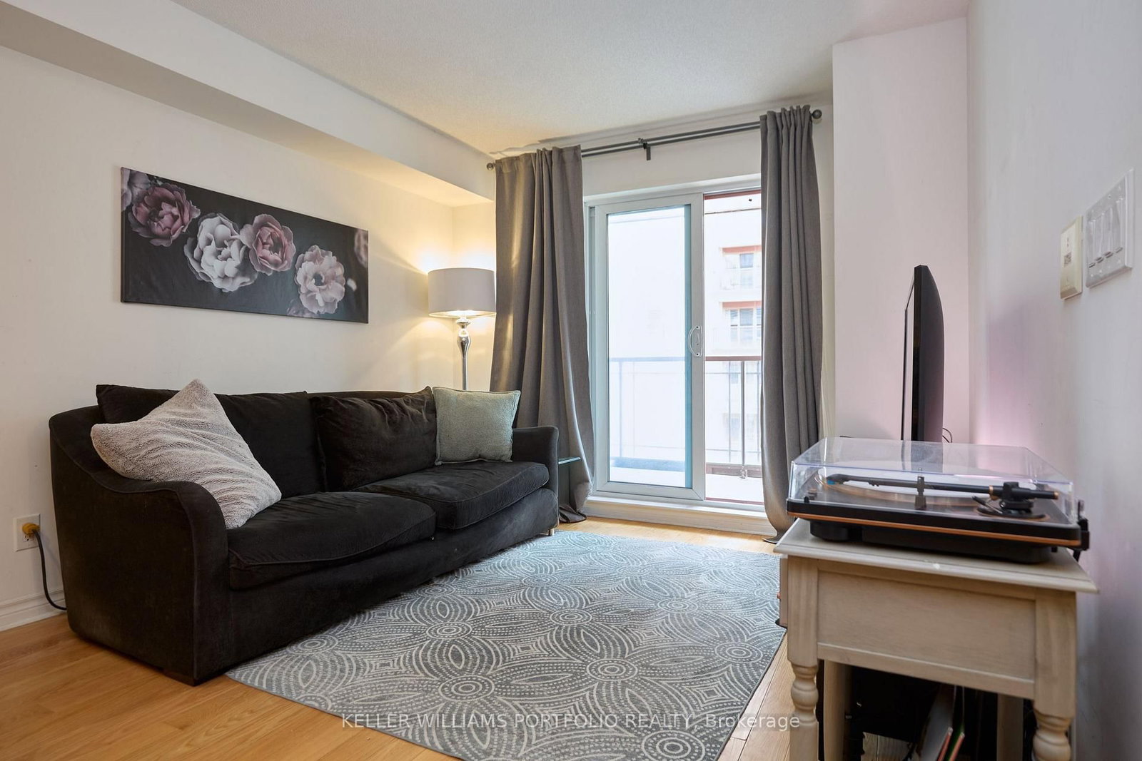 27 Rean Drive, Unit 503 - Photo 11