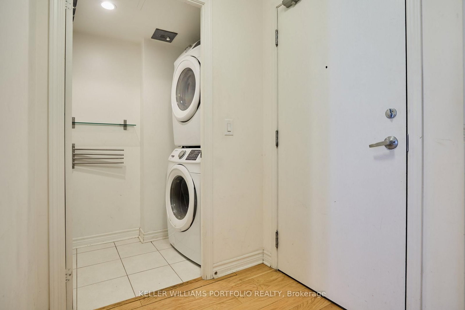 27 Rean Drive, Unit 503 - Photo 16