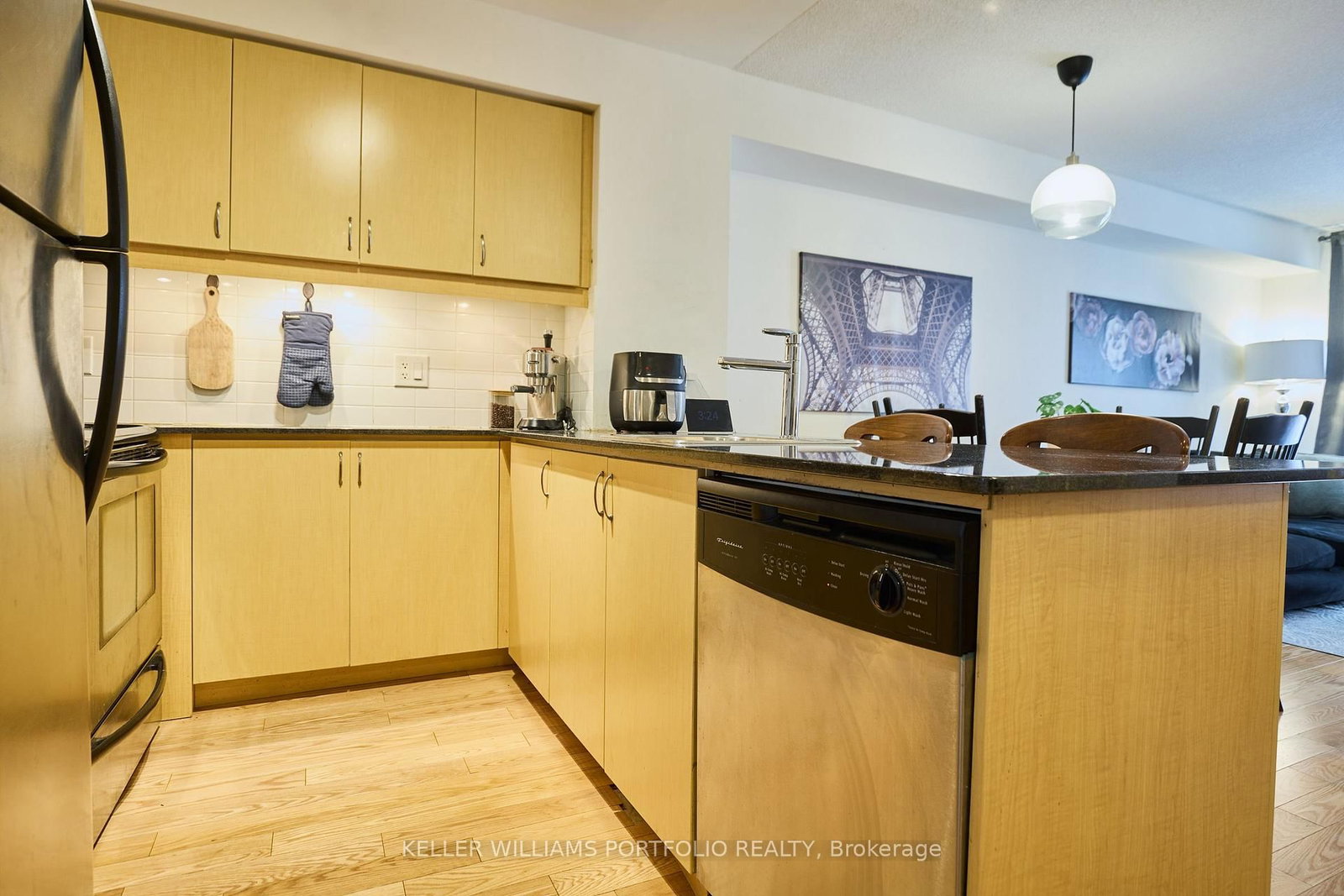 27 Rean Drive, Unit 503 - Photo 6