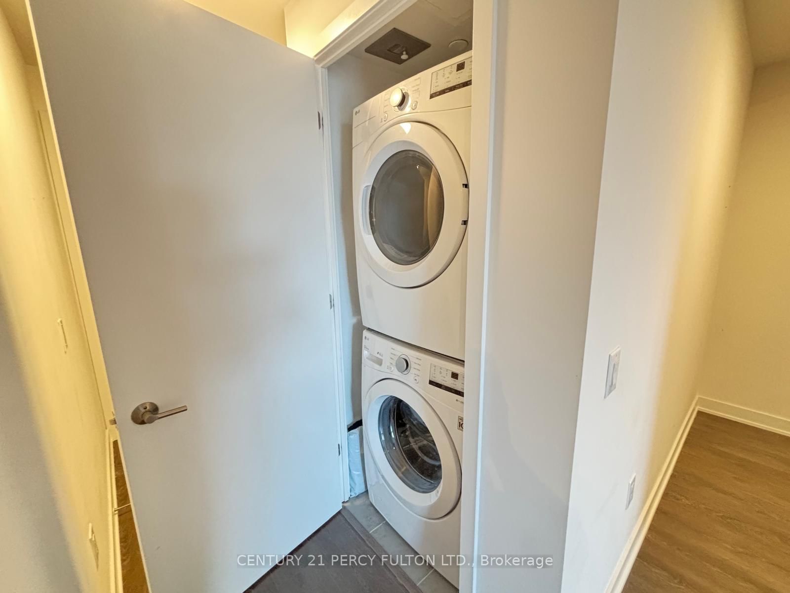 130 River Street E, Unit 501 - Photo 25